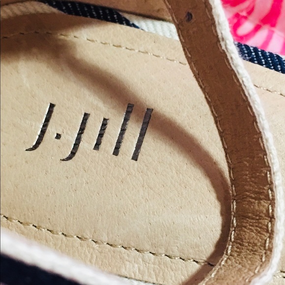 NEW J. JILL Wedge-Heel Espadrilles Cecile (Navy Blue and Cream) New. Never Worn. - Picture 3 of 11